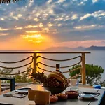 Heaven Hotel