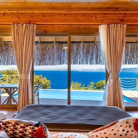 Heaven Hotel